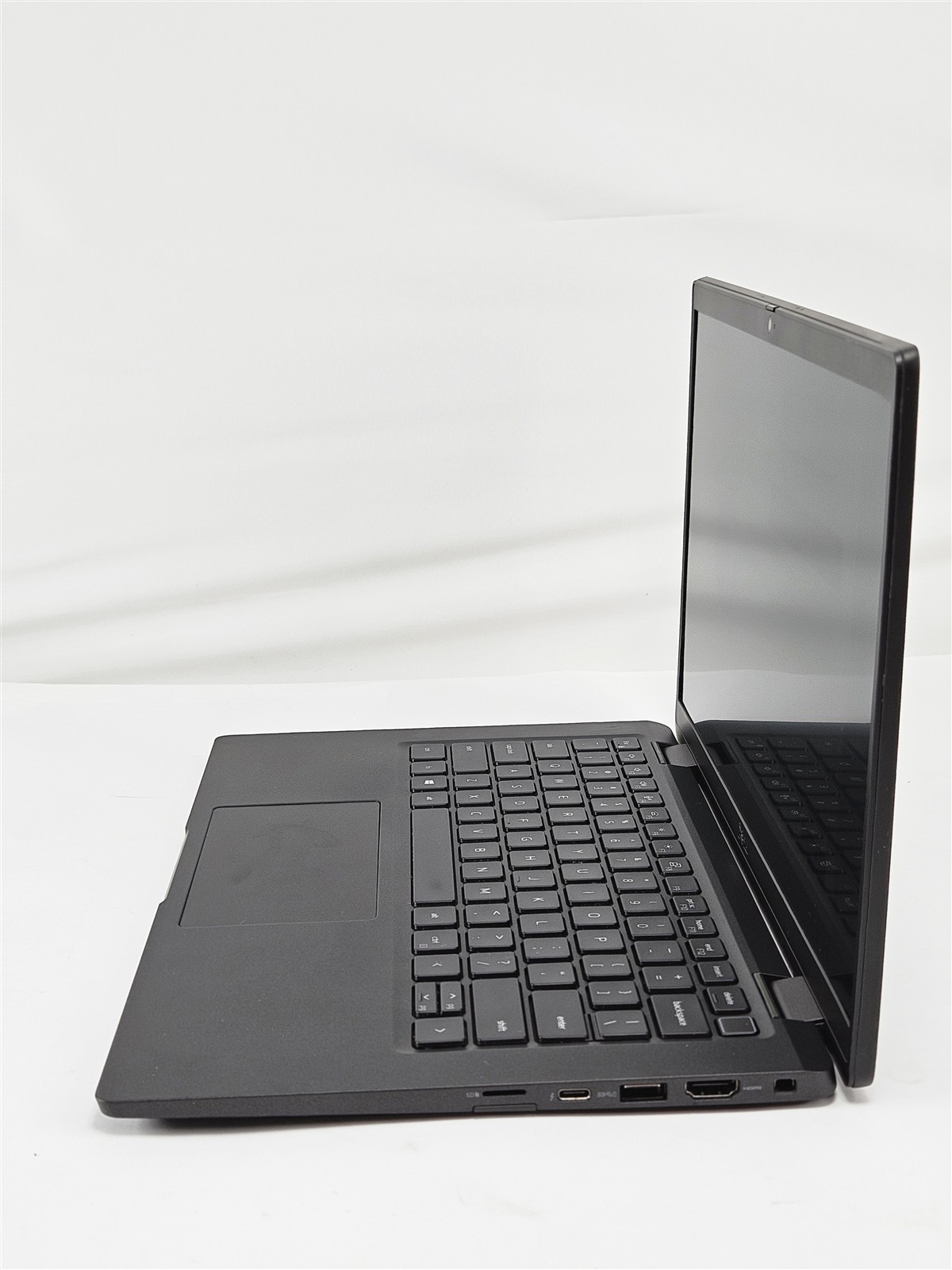 Dell Latitude 7420 14″ i7-1185G7 32GB 512GB SSD Intel Iris Xe Graphics ultrabook