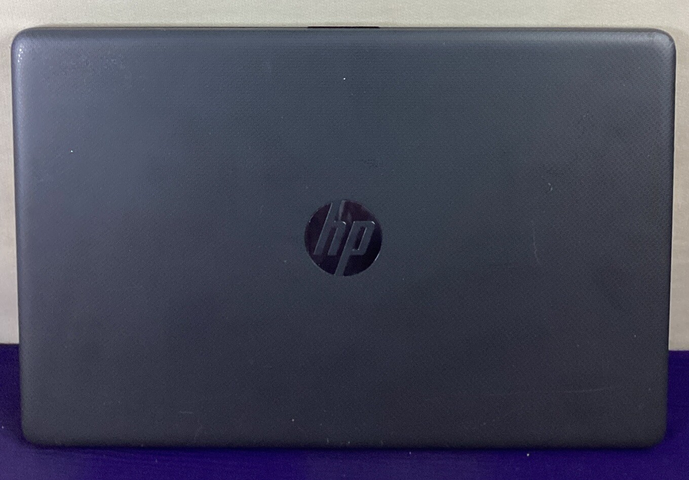 HP 15-DB0046NR 1TB Win 10 Home 4GB AMD A9 3.10GHz Black Laptop