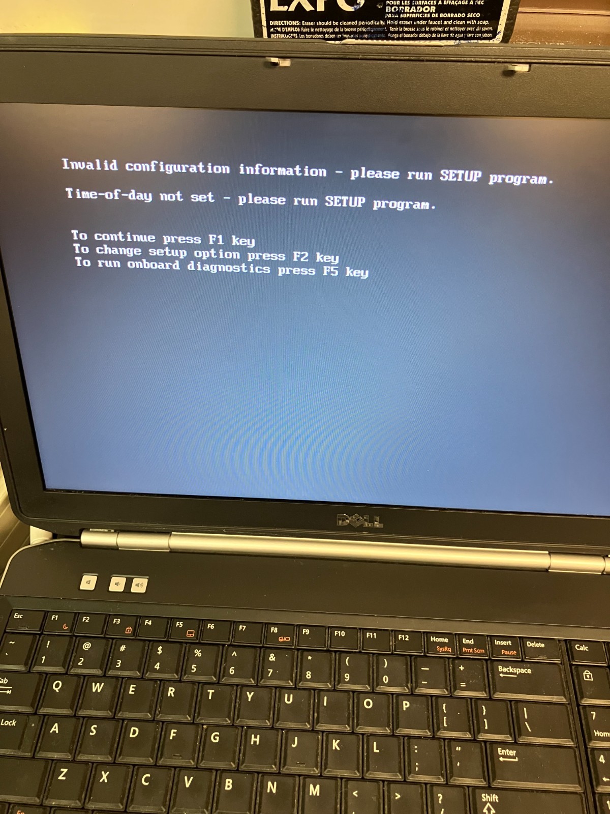 DELL LATITUDE E5520 Laptop i3-2350M + 4 GB No HD/Battery FOR PARTS