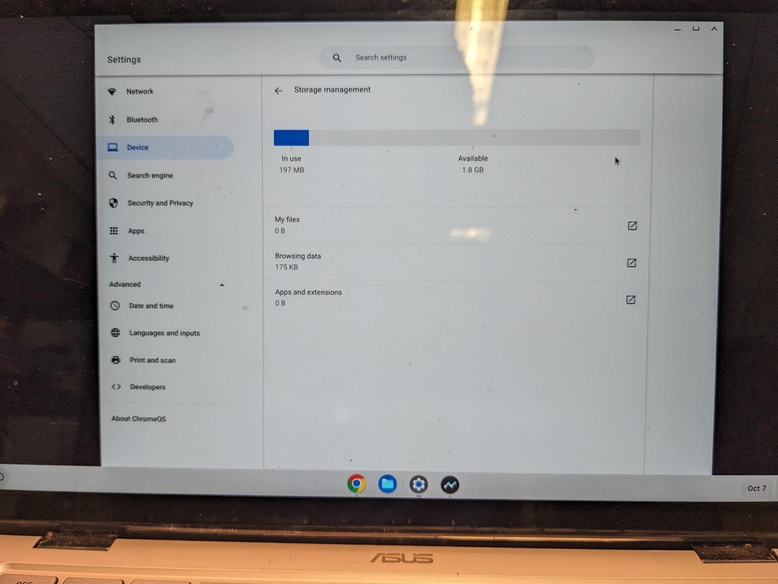 ASUS C434T CHROMEBOOK M3-8100Y @ 1.10 GHz,4GB RAM,2GB STORAGE,CHROME OS-(PARTS)