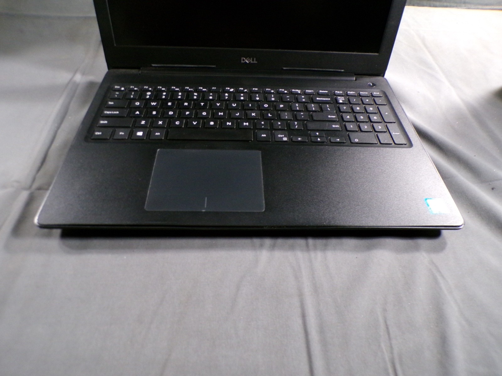 DELL LATITUDE 3590 INTEL CORE i3-6006U 2.00GHZ 8GB RAM **NO HD / NO CADDIE