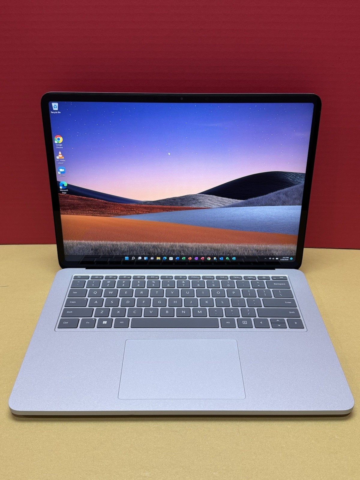 Microsoft Surface Studio 1964 11th Gen i5 11300H 3.1GHz 16GB RAM 512GB SSD