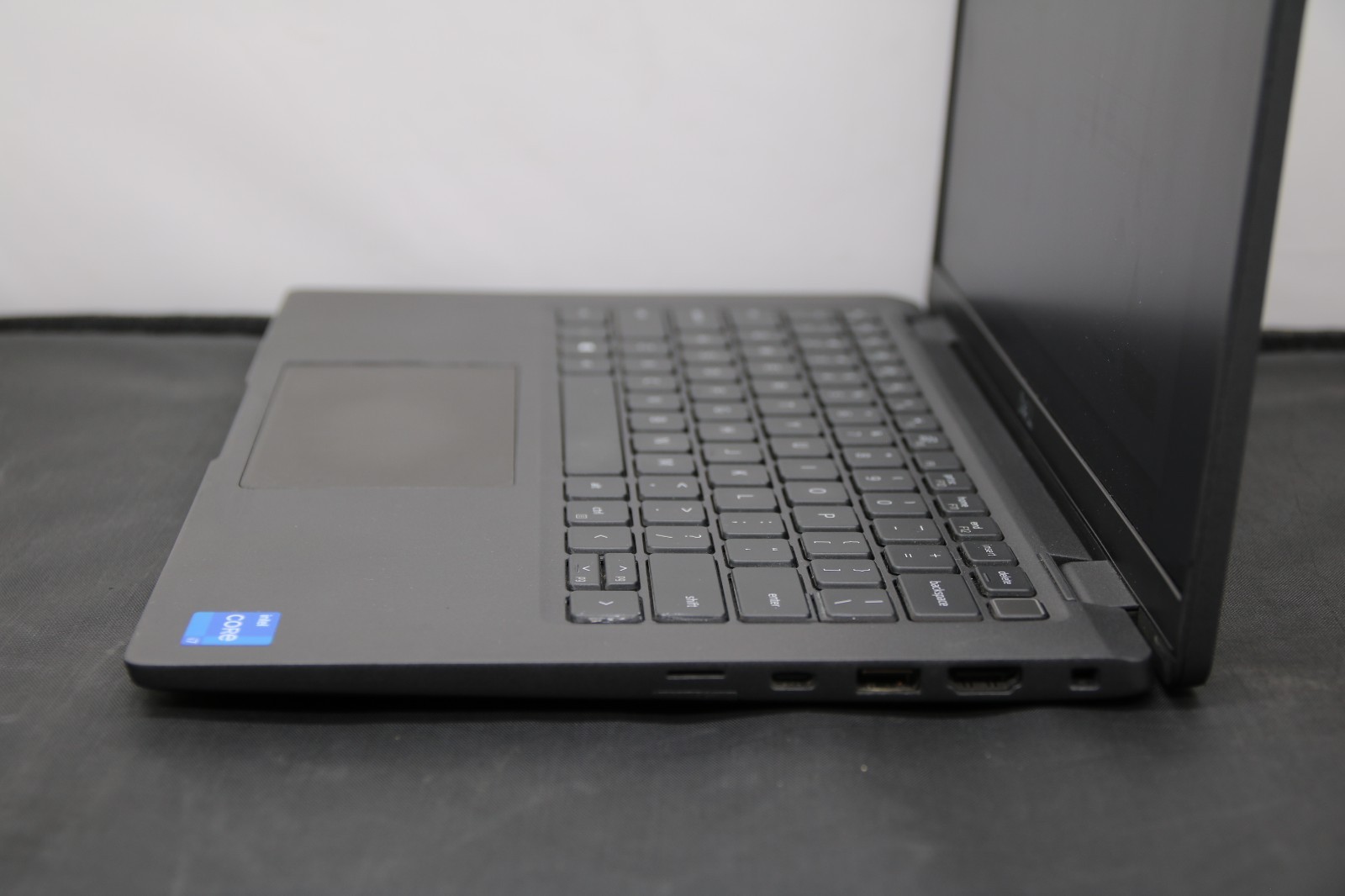 Dell Latitude 7420 Touchscreen – i7-1185G7 – 16GB, 256GB, Windows 11 + Adapter