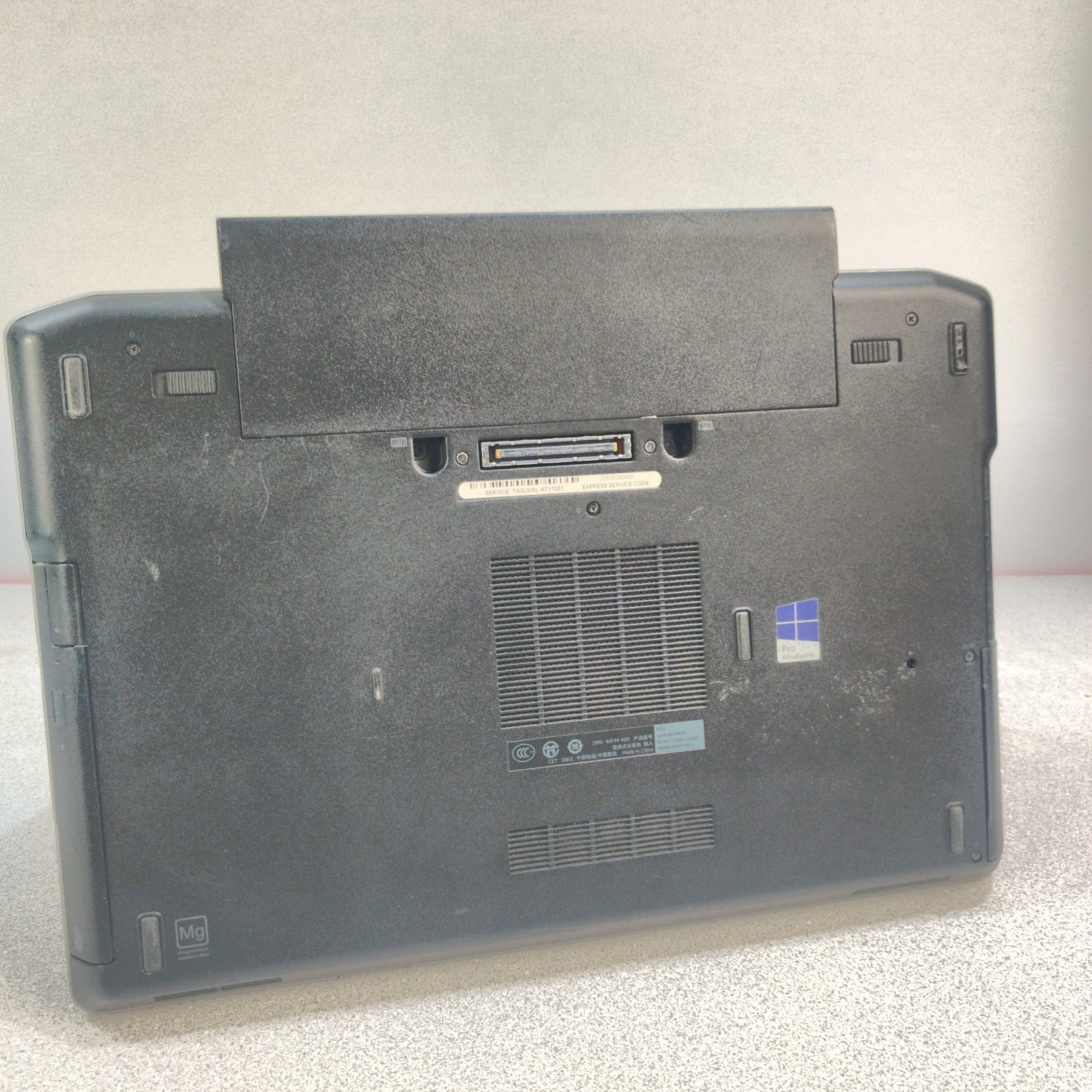 Dell Latitude E6430 Intel i5-3340M 2.7GHz 8 GB RAM NO HDD/OS/AC ADAPTER