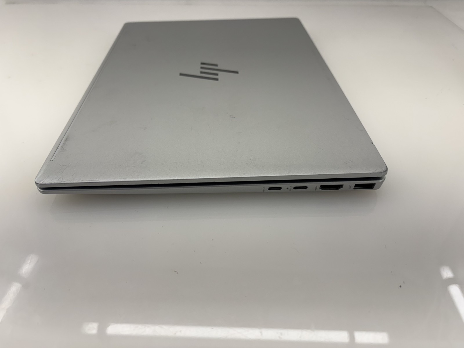 HP Pavilion 13 inch Aero Laptop – Windows 11 Ryzen 5 8640U 16gb RAM 512GB SSD