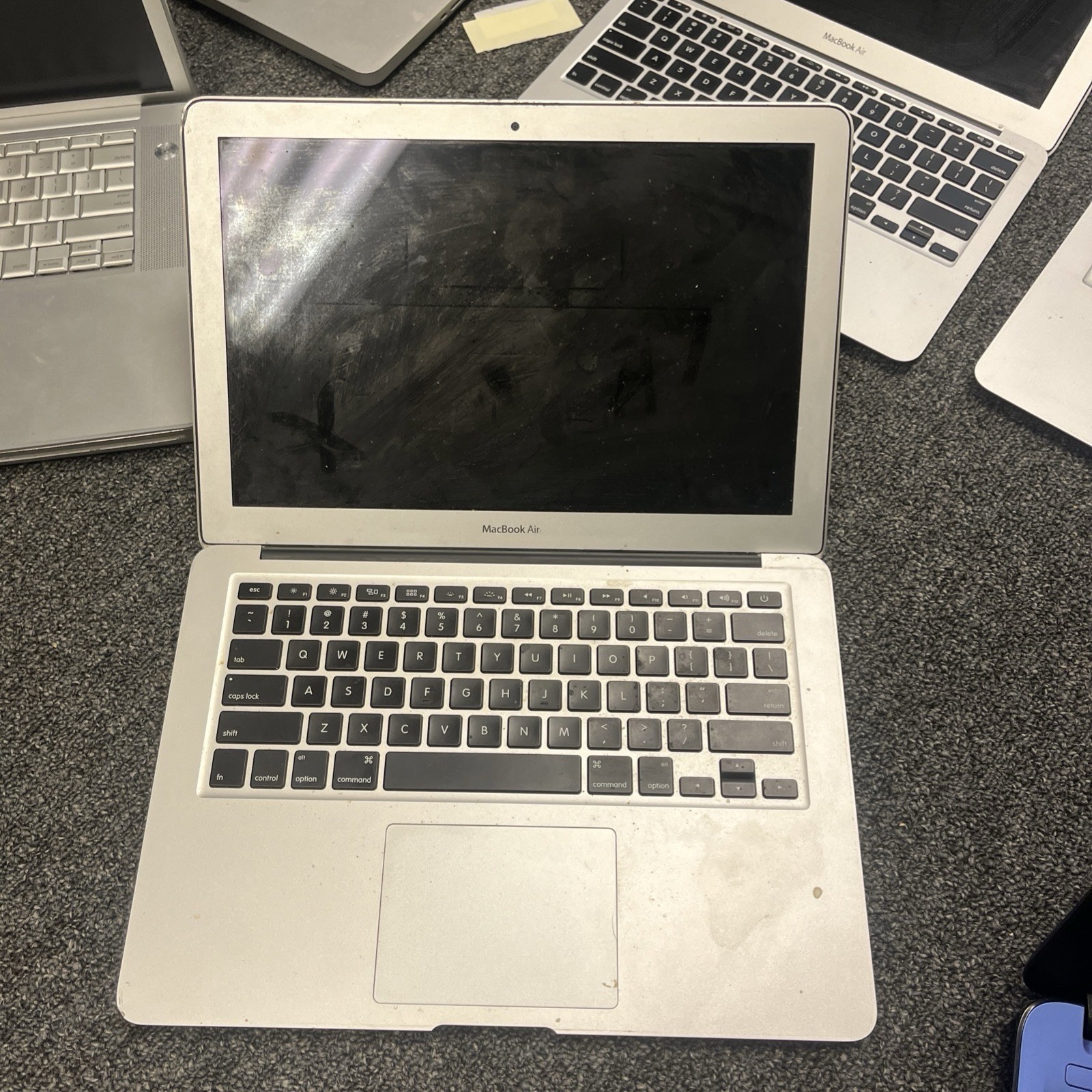 Bulk Laptop Lot 23 MacBook HP Dell ASUS Acer Laptops For Parts Repair Resale