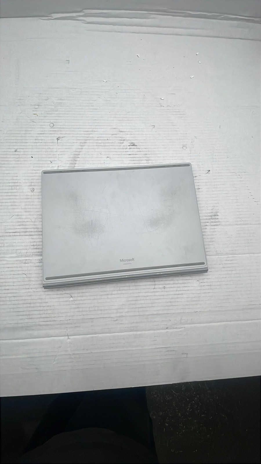 Microsoft Surface Book 2 13″ 028886355354 Detachable Laptop For Parts Or Repair
