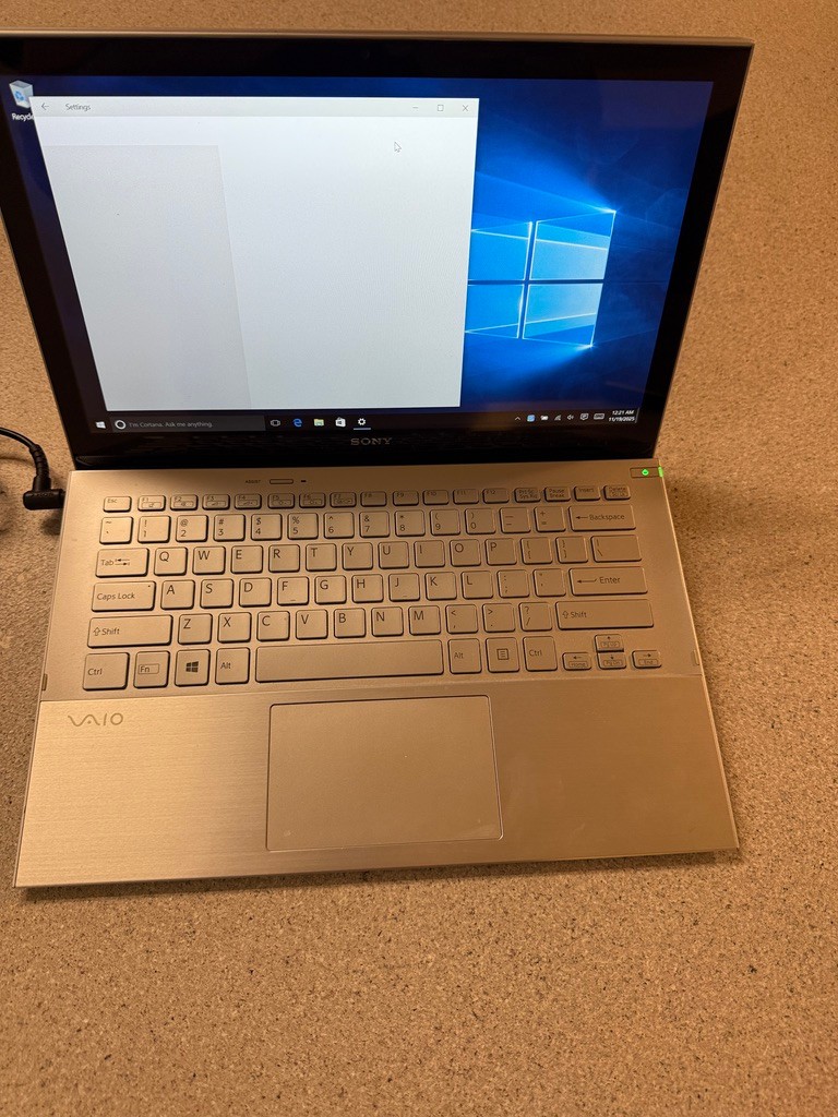 Sony VAIO Pro 13 Ultrabook SVP132A1CL i7 4500U 8GB Ram 128GB SSD, WINDOWS 10 HOM