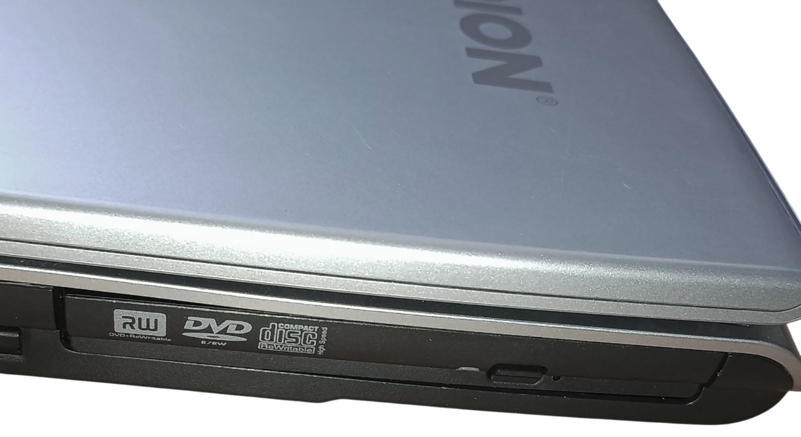 Medion FID2130 Titanium MD 41200 Vintage Notebook (Aldi, Jan. 2004) | Untested