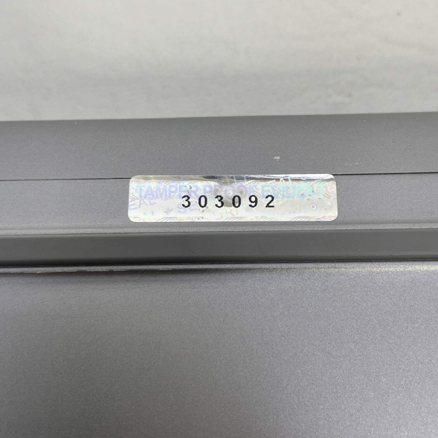 Lenovo Yoga 7 2-in-1 83DM 16″ Ryzen 5 8640HS 3.5GHz 8GB RAM 512GB SSD