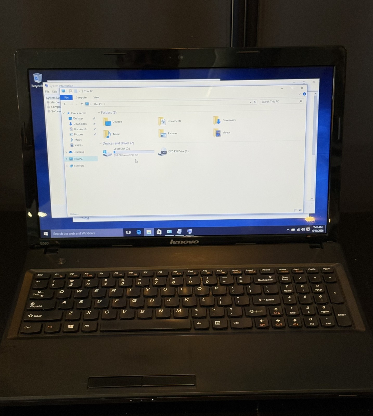 LENOVO G580 Laptop w/ Intel Core i3-3120M 2.50 GHZ + 4 GB