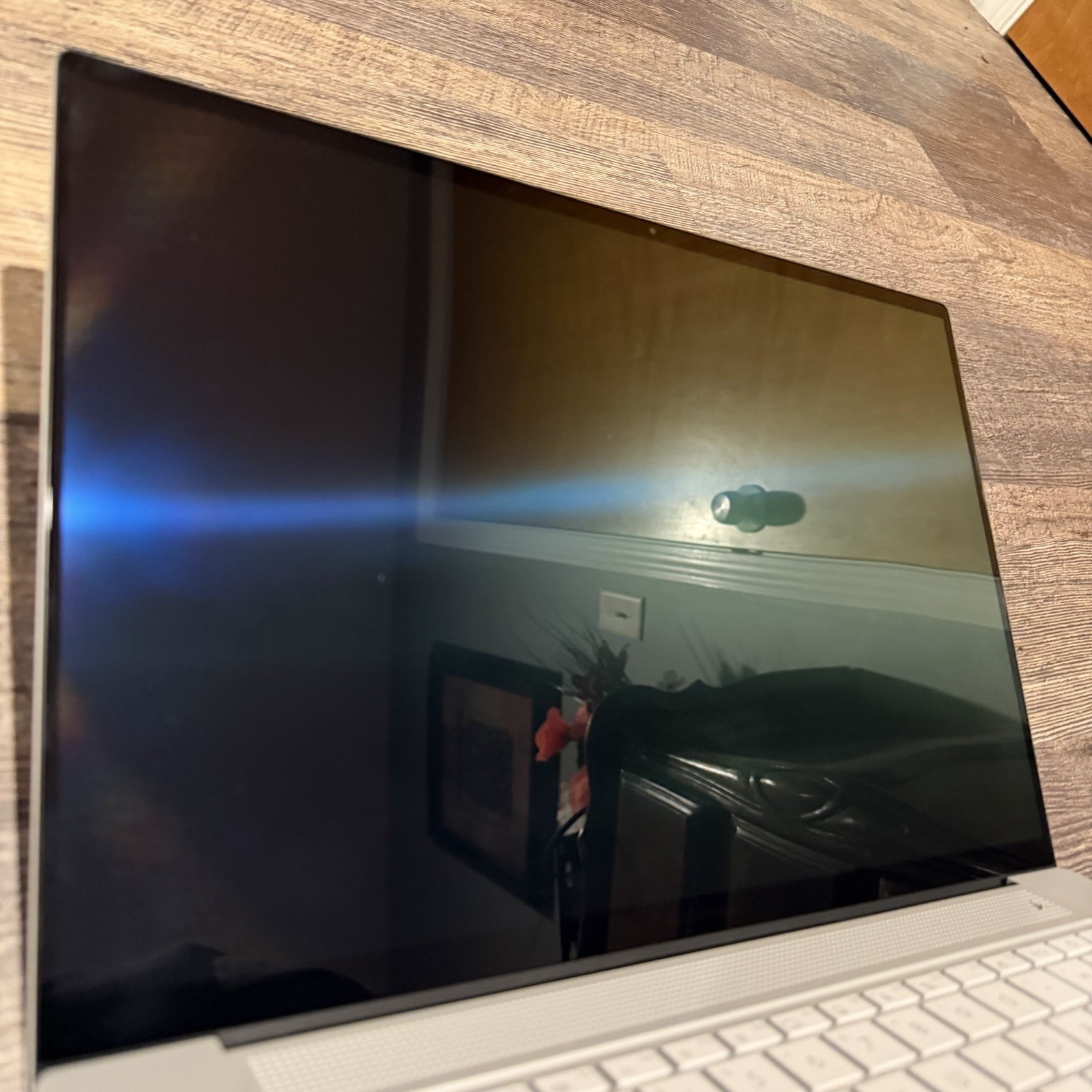ASUS Zenbook S 16 16” 3K OLED Touchscreen 120Hz AMD Ryzen AI 9 365 24GB 1TB SSD