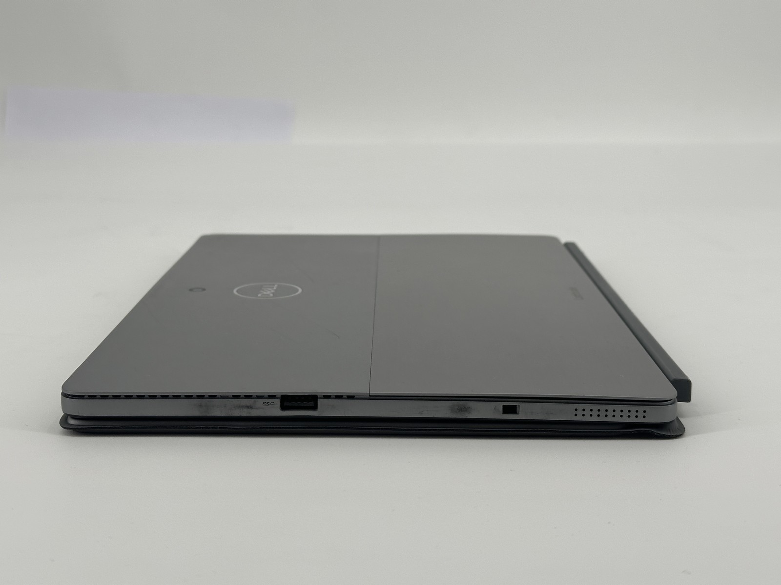 Dell Latitude 7200 12.5″ FHD i7-8665U 16GB 512GB NVMe SSD Win11 Pro LTE Touch