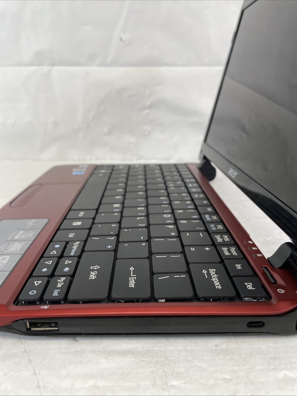 Acer Aspire One ZA3 A0751h-1145 11.6″ Intel Atom 1.33GHz 1GB RAM 150GB HDD WinXP