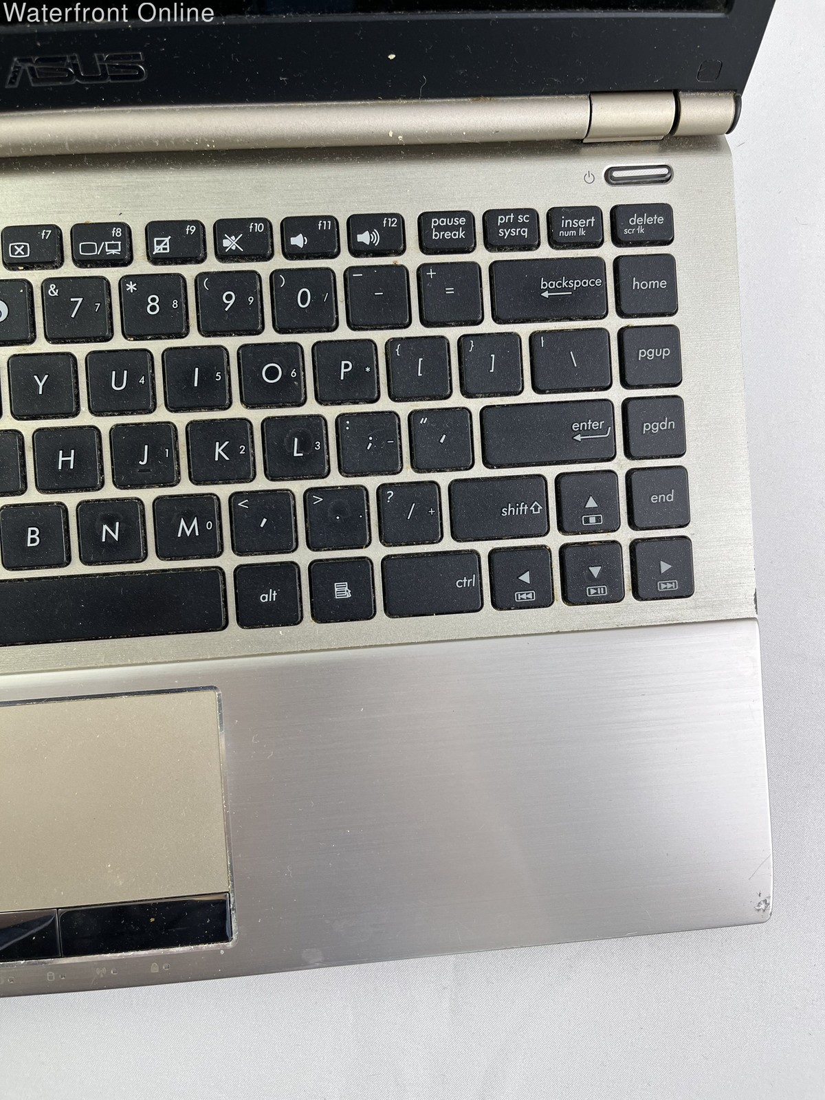 ASUS U46E 14in 8GB DDR3 RAM Laptop Not Tested For Parts or Repair w/ Case