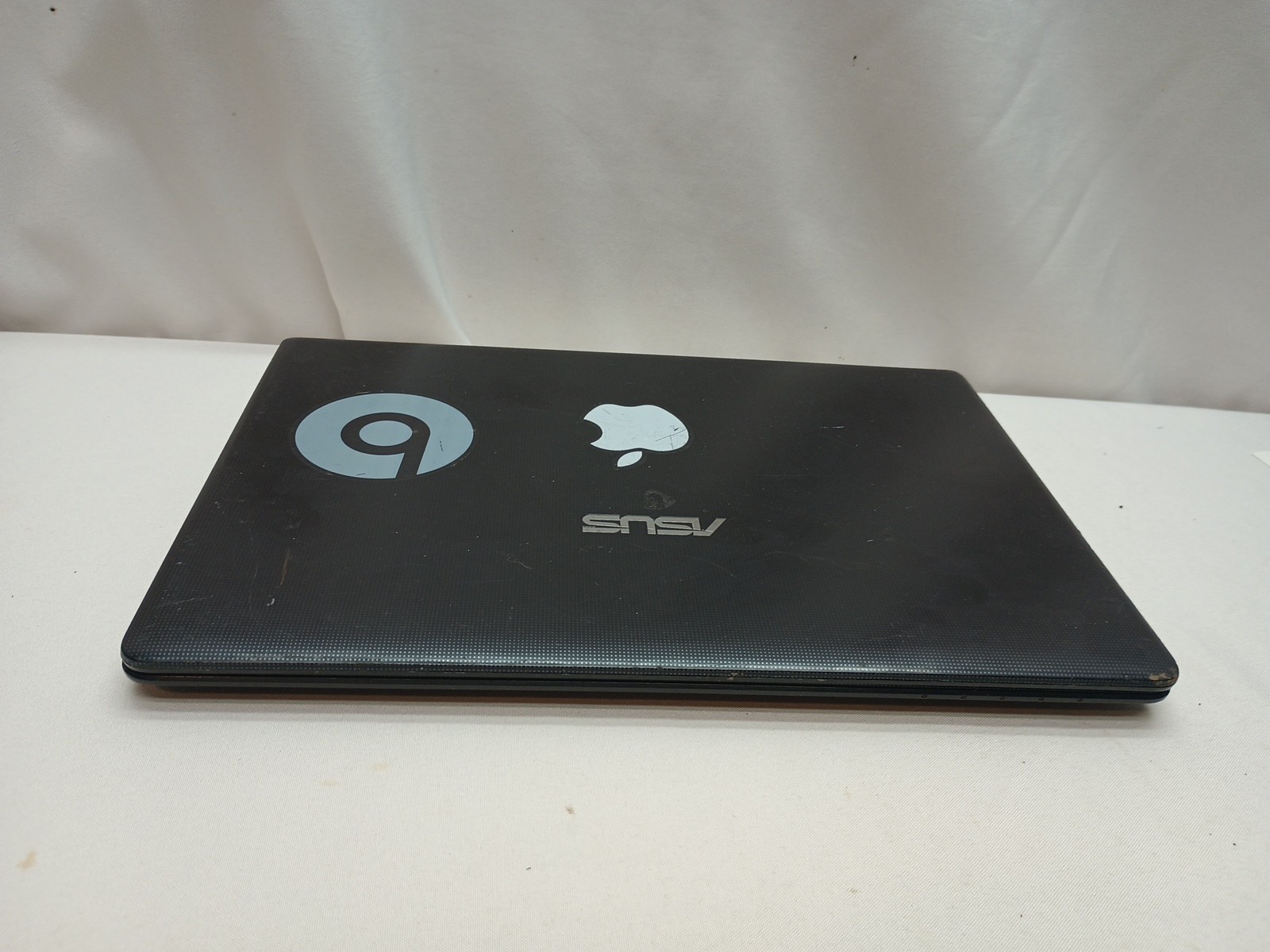 Asus X401A Laptop No Battery For Parts Or Repair Only Did Not Power On