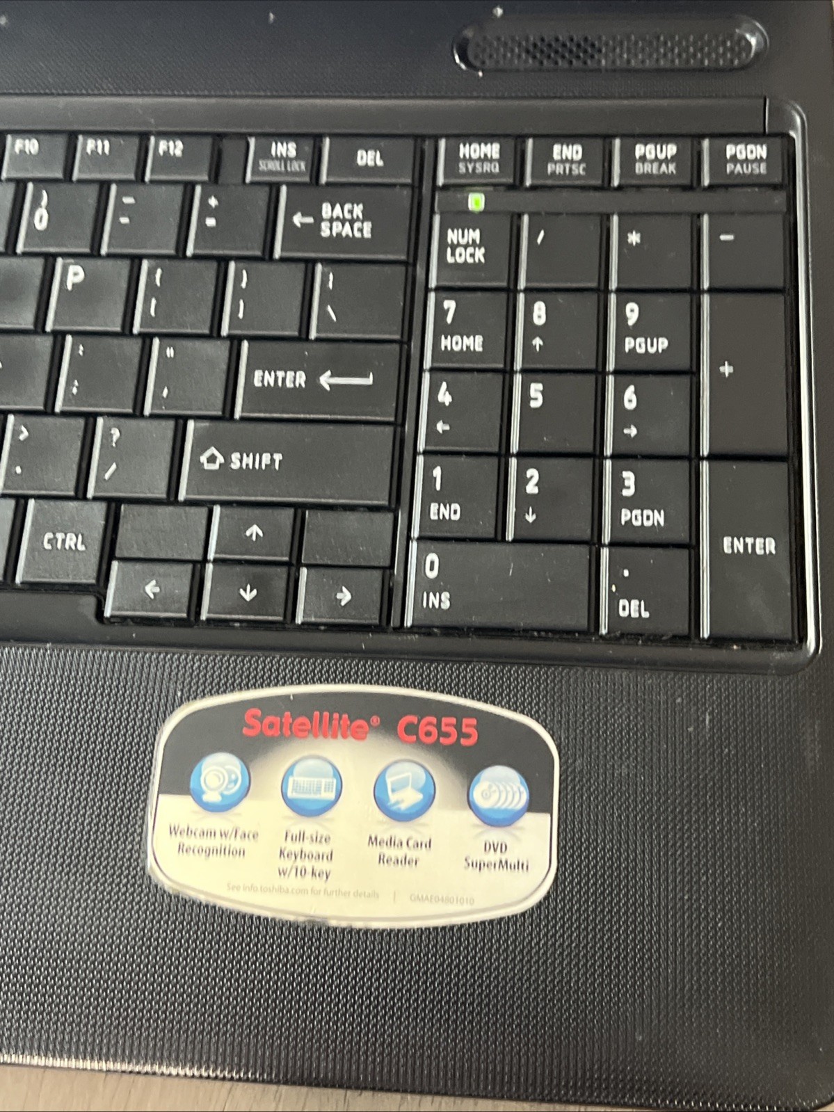 Toshiba Satellite C655D-S5511 15.6″ Laptop AMD E-300 4GB RAM 320GB Win 10
