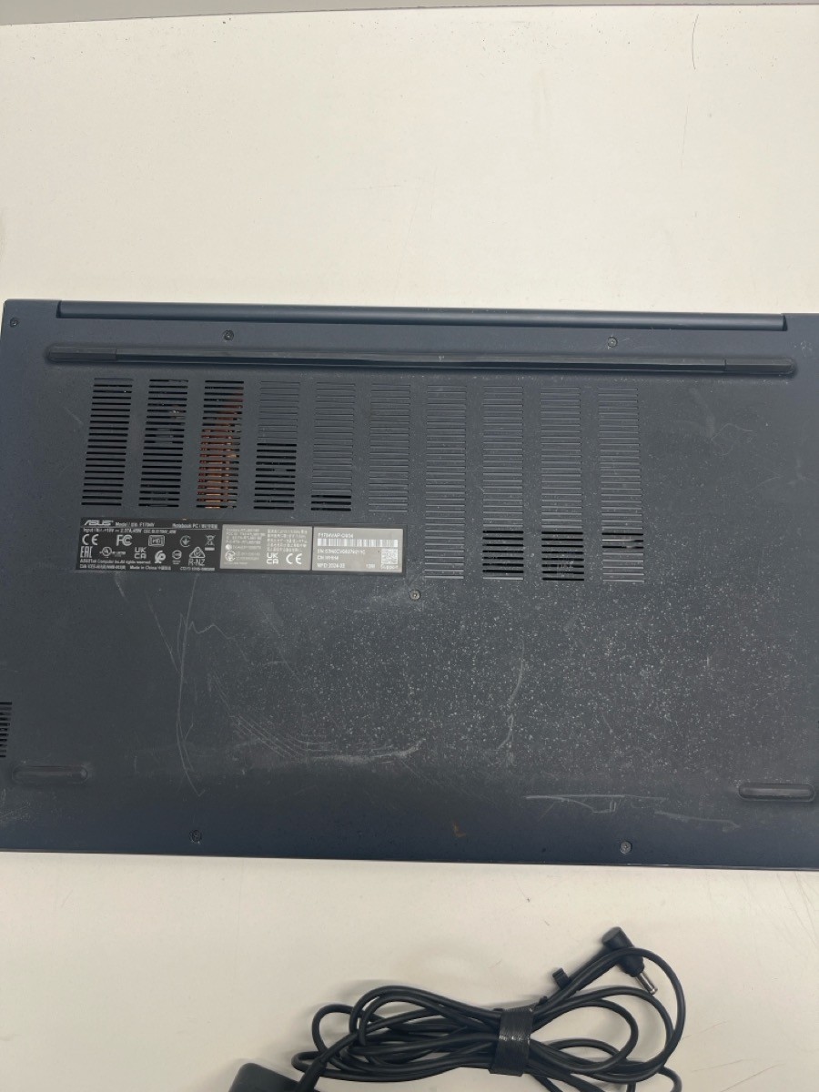 Asus W11|16GB|I5|1TB|128MB With Charger (P03067112)