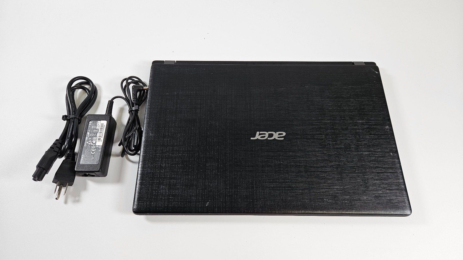Acer Aspire A315-21-99ES 15.6″ Laptop AMD A9 128GB SSD 4GB RAM NO OS Bad Battery