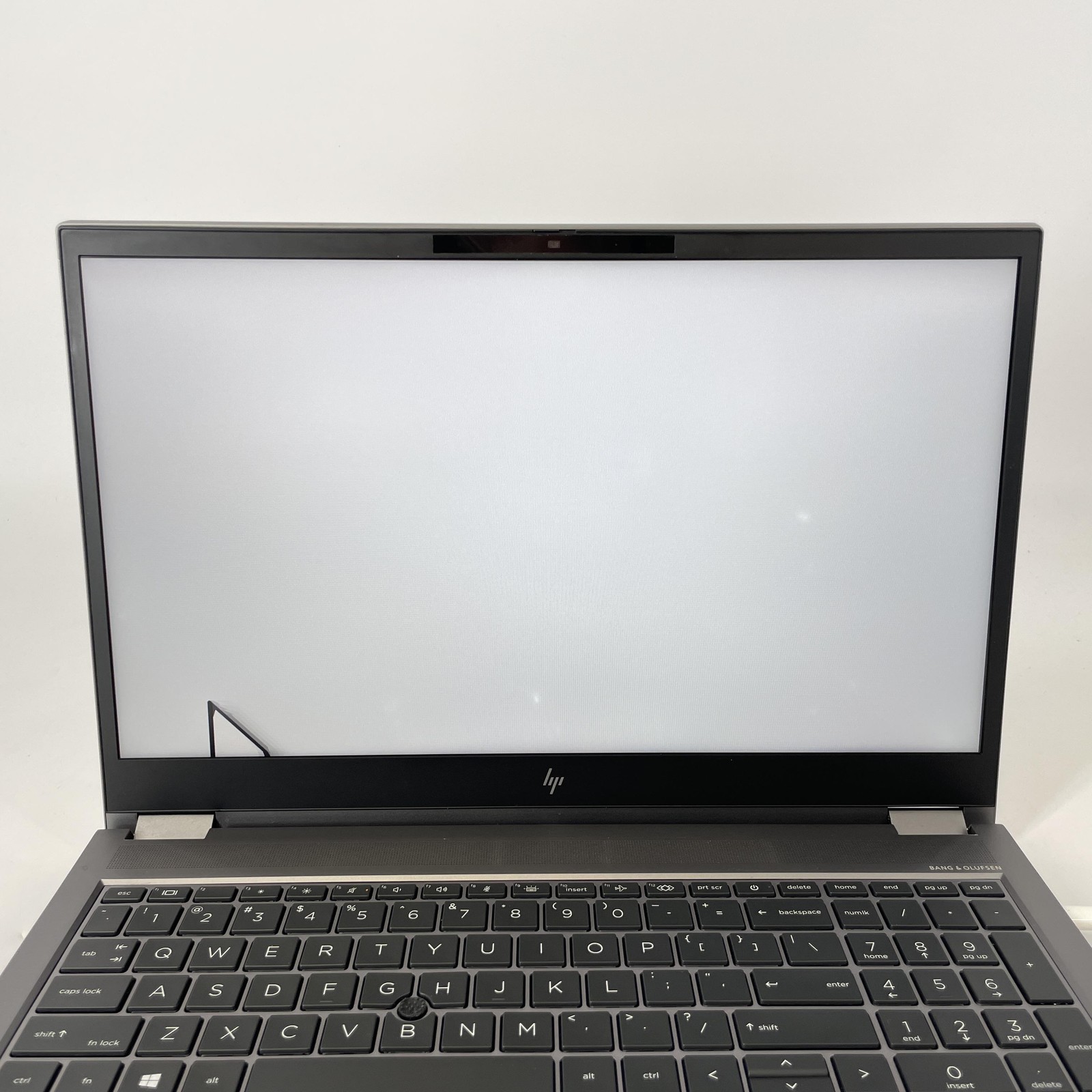 HP ZBook Fury 15 G7 FHD i7-10750H 16GB 512GB SSD Quadro T1000 Max-Q white spots