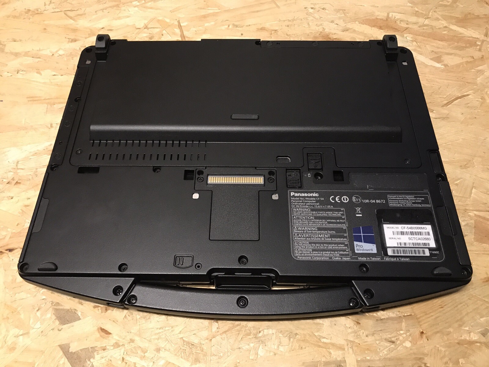 Panasonic Touhgbook CF-54 MK1,14″FHD,i5-5300U,2,3GHz,8GB,512GB,LTE,A-WARE