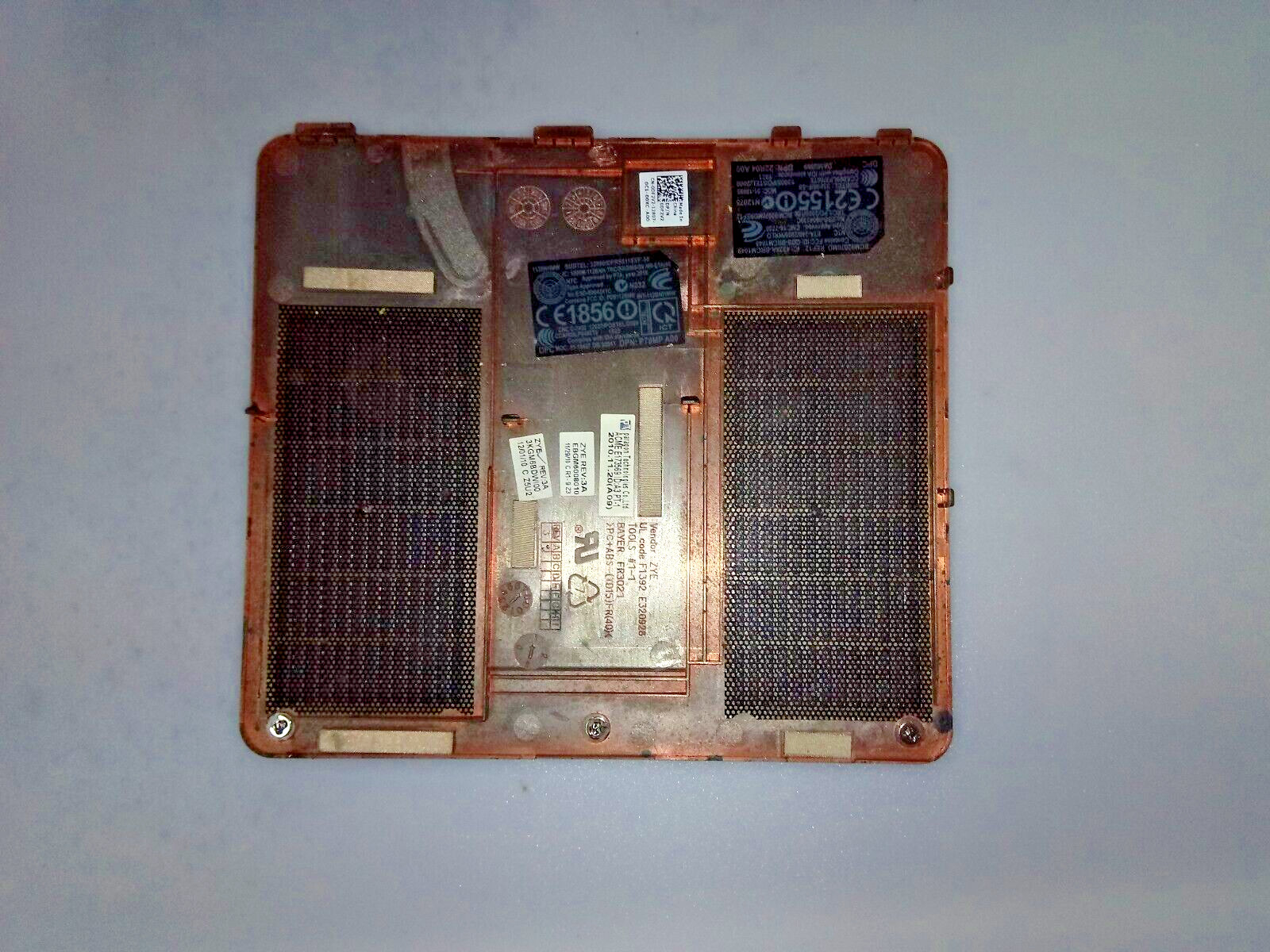 Dell XPS L501X cover
