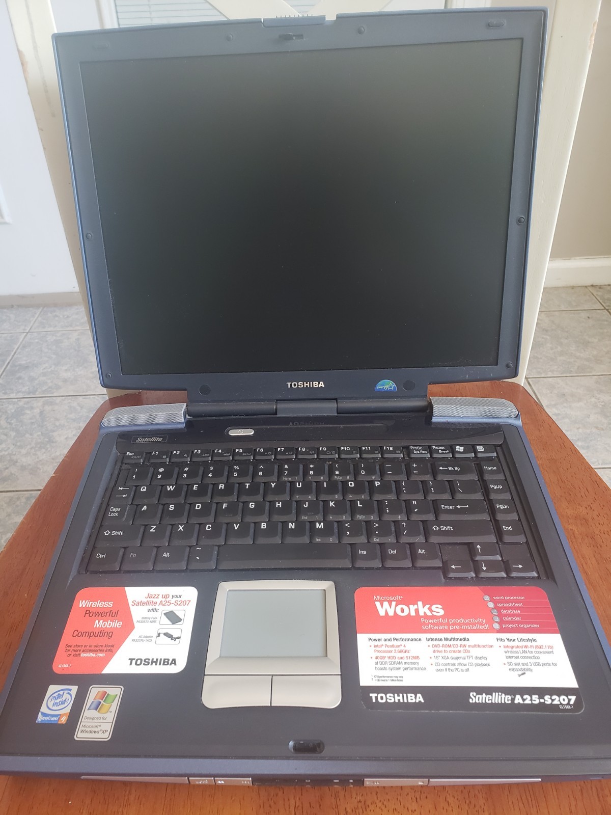 Vintage Toshiba Satellite A25-S207 Intel P4 2.66ghz 480mb 30gb WinXP W/power