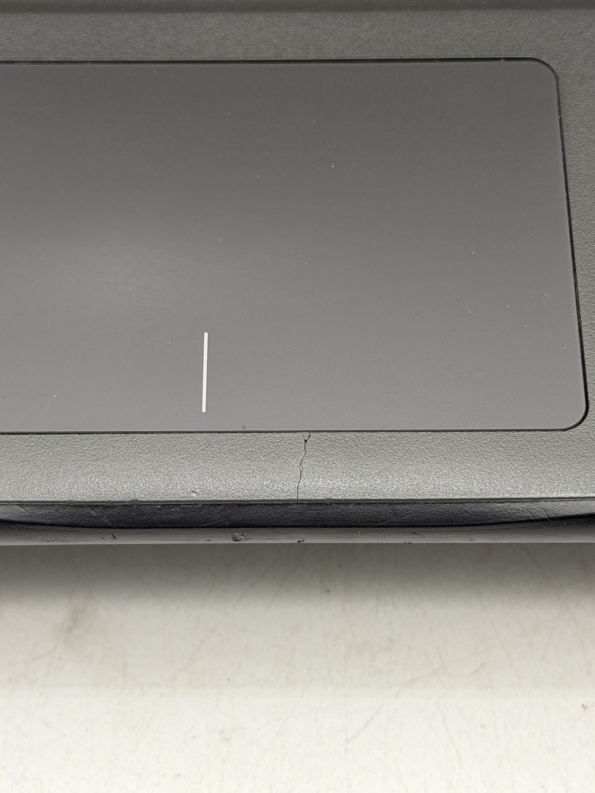 Dell Latitude 3310 13.3in i5-8265U 8GB 128GB NO OS *READ*