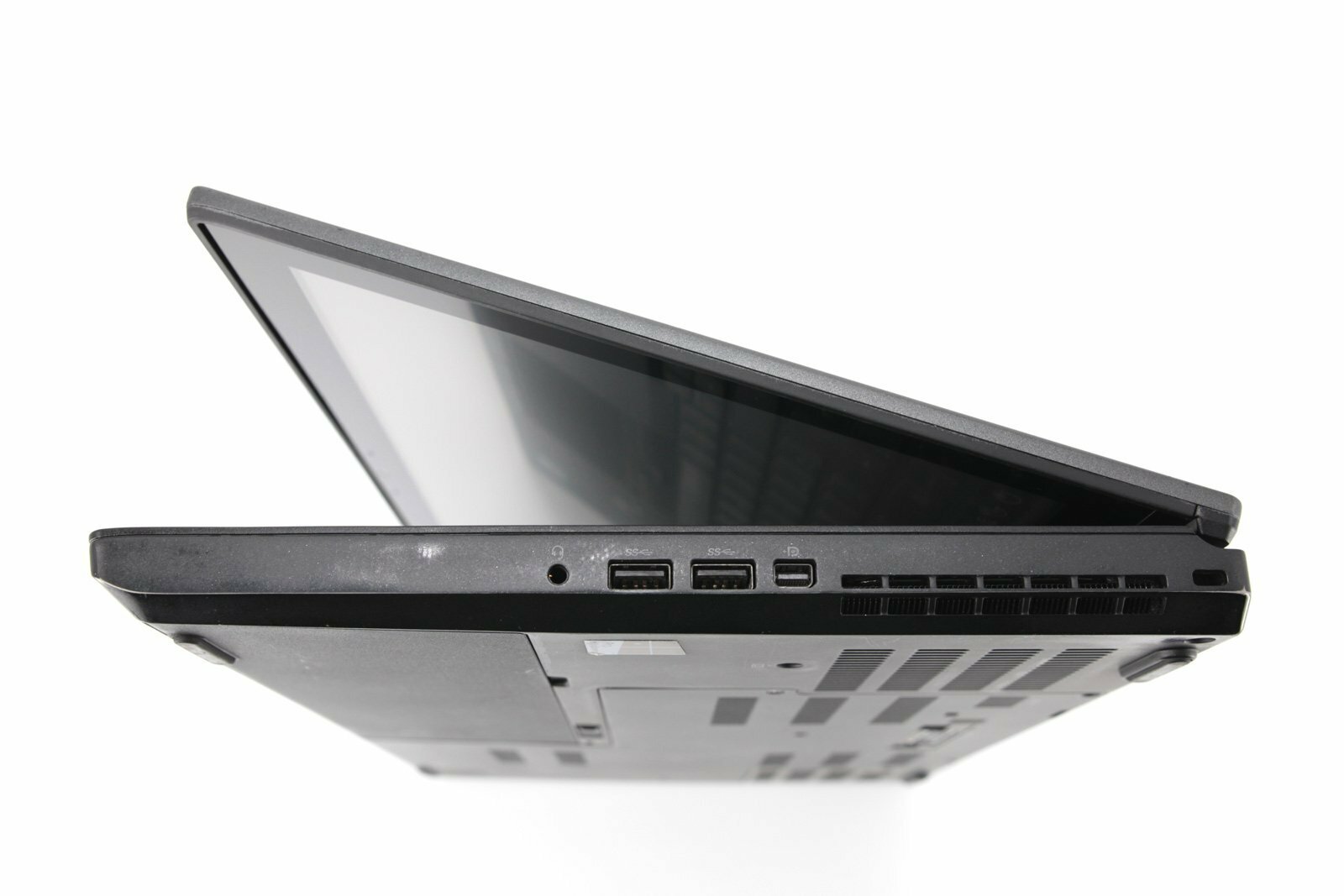 Workstation Lenovo P50 i7-Quad 1TB NVMe SSD+SSD 32GB 15.6″ FHD M1000M 4GB + Dock
