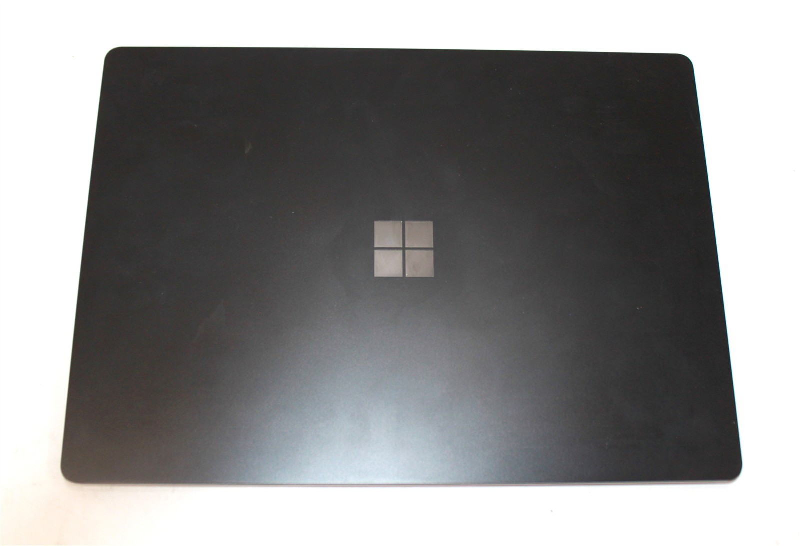 Microsoft Surface Laptop 5 13.5″ Intel i5-1245U 2.5GHz 8GB 256GB NVMe Win 11 Pro