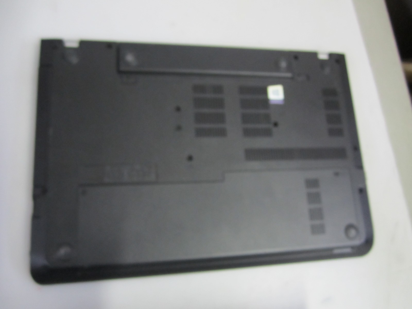 Lenovo ThinkPad E570 15.6″ i5 7200U 2.50GHZ 8GB 500GB Laptop w/ AC *BIOS*