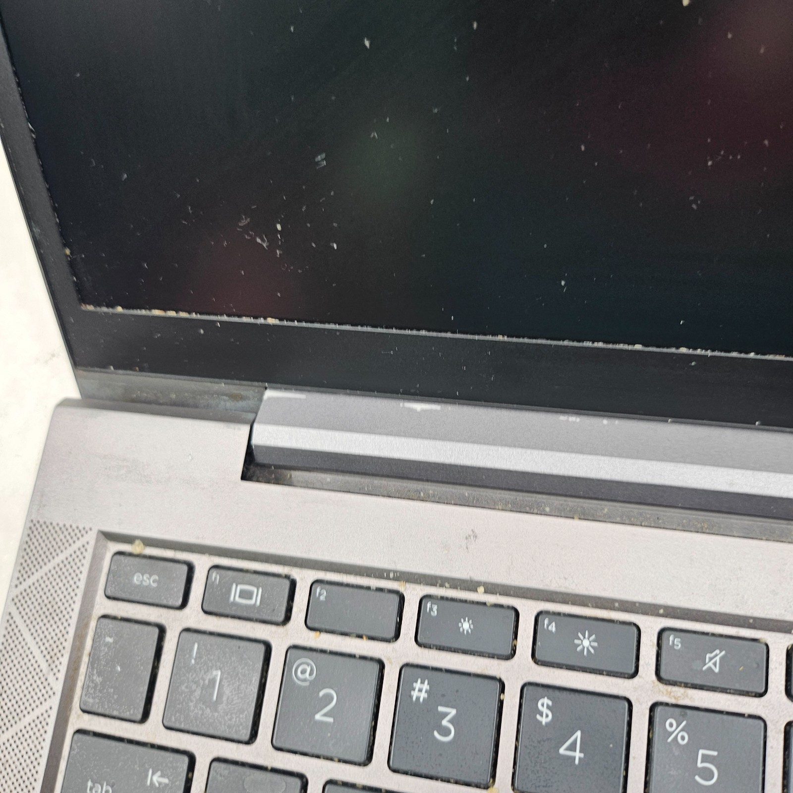 HP ZBook FireFly 14 G8 14″ Core i5-1145G7 2.60GHz 16GB RAM 512GB SSD *Read*