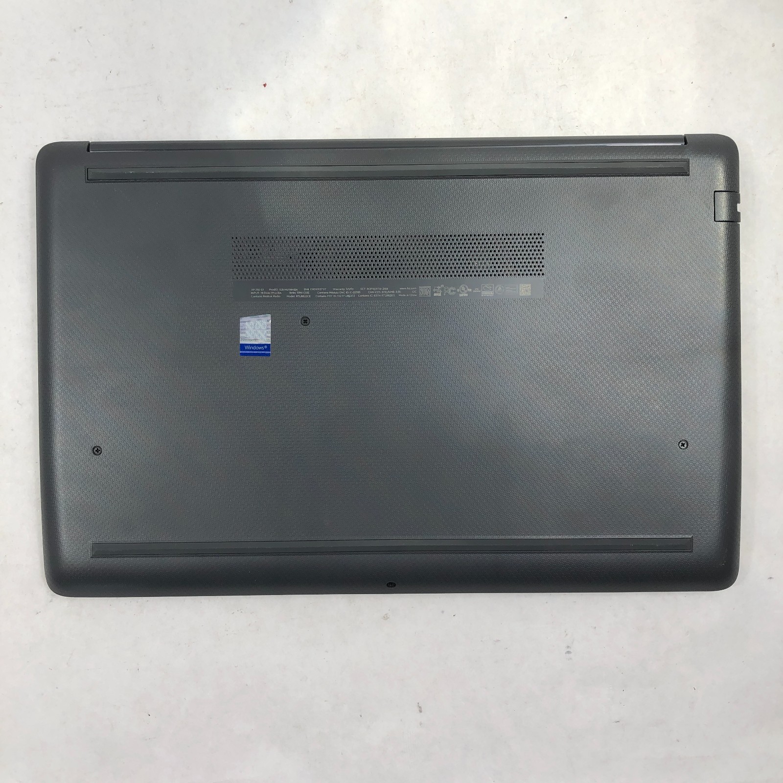 HP 250 G7 15.6″ Laptop Intel Core i5-1035G1 1.0GHZ 8GB RAM 256GB SSD No OS READ