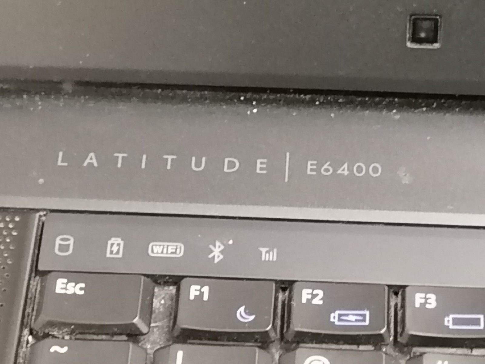 FOR PARTS 14.1″ Dell Latitude E6400 (Core 2 Duo P8600/4 GB RAM/NO HDD)