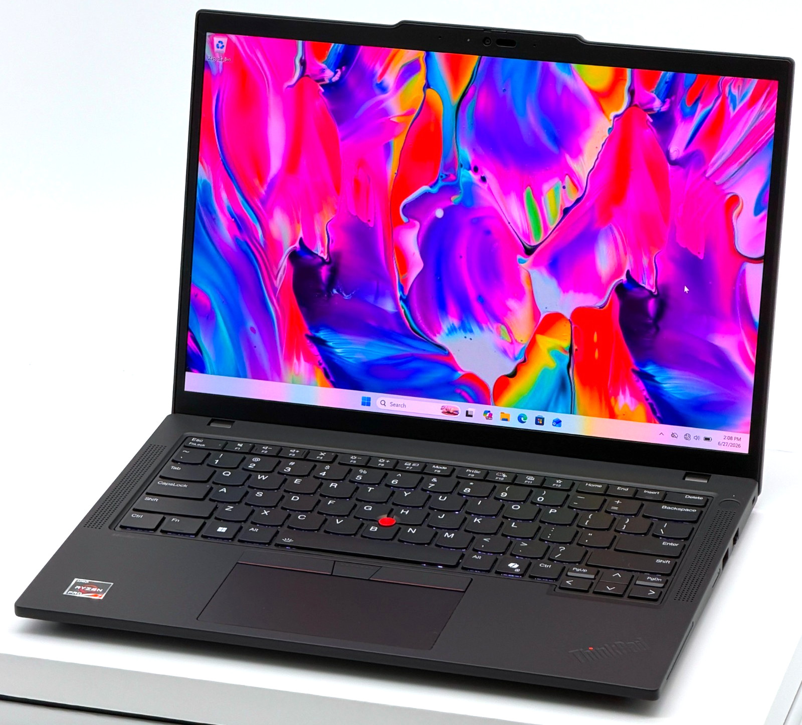 EXCELLENT ThinkPad P14s Gen 5 2.8K OLED Ryzen 7 8840HS – 64GB RAM – 1TB Win11Pro