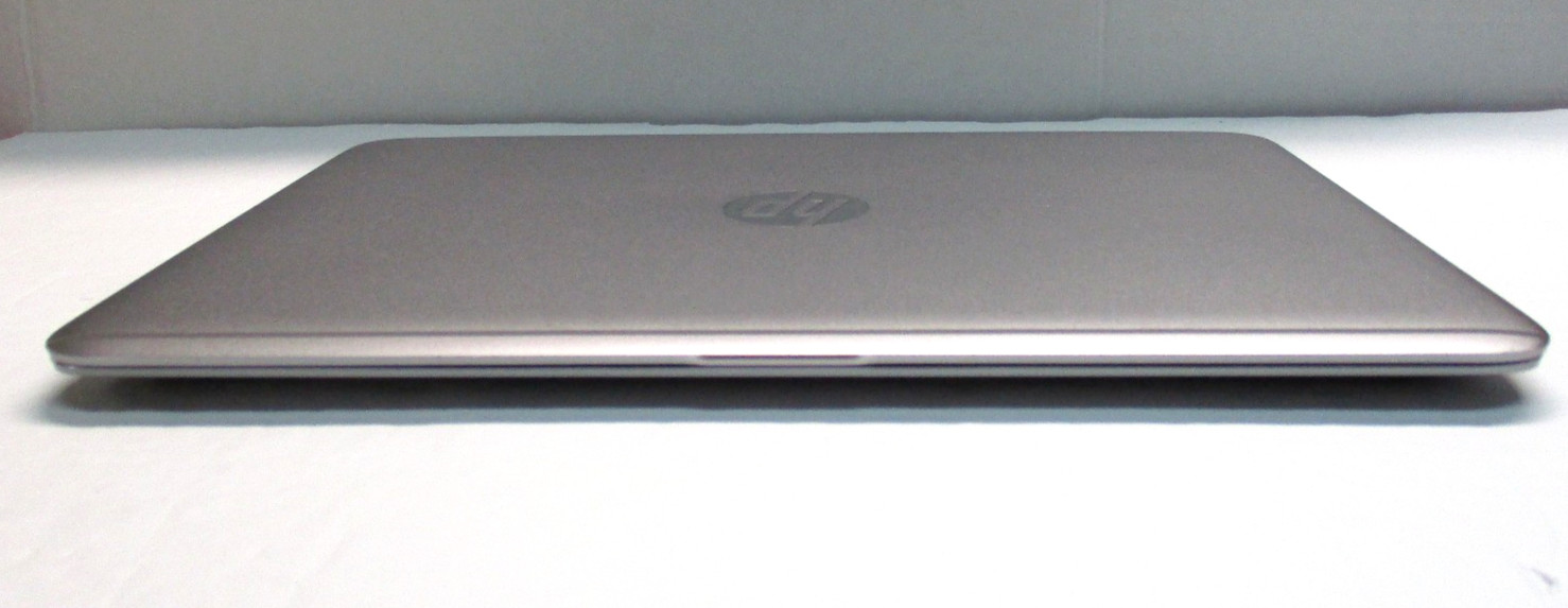 HP Elitebook Folio 1040 G3 14″ i7-6600U 2.6GHz 8GB RAM 256 GB SSD/ W10 Pro