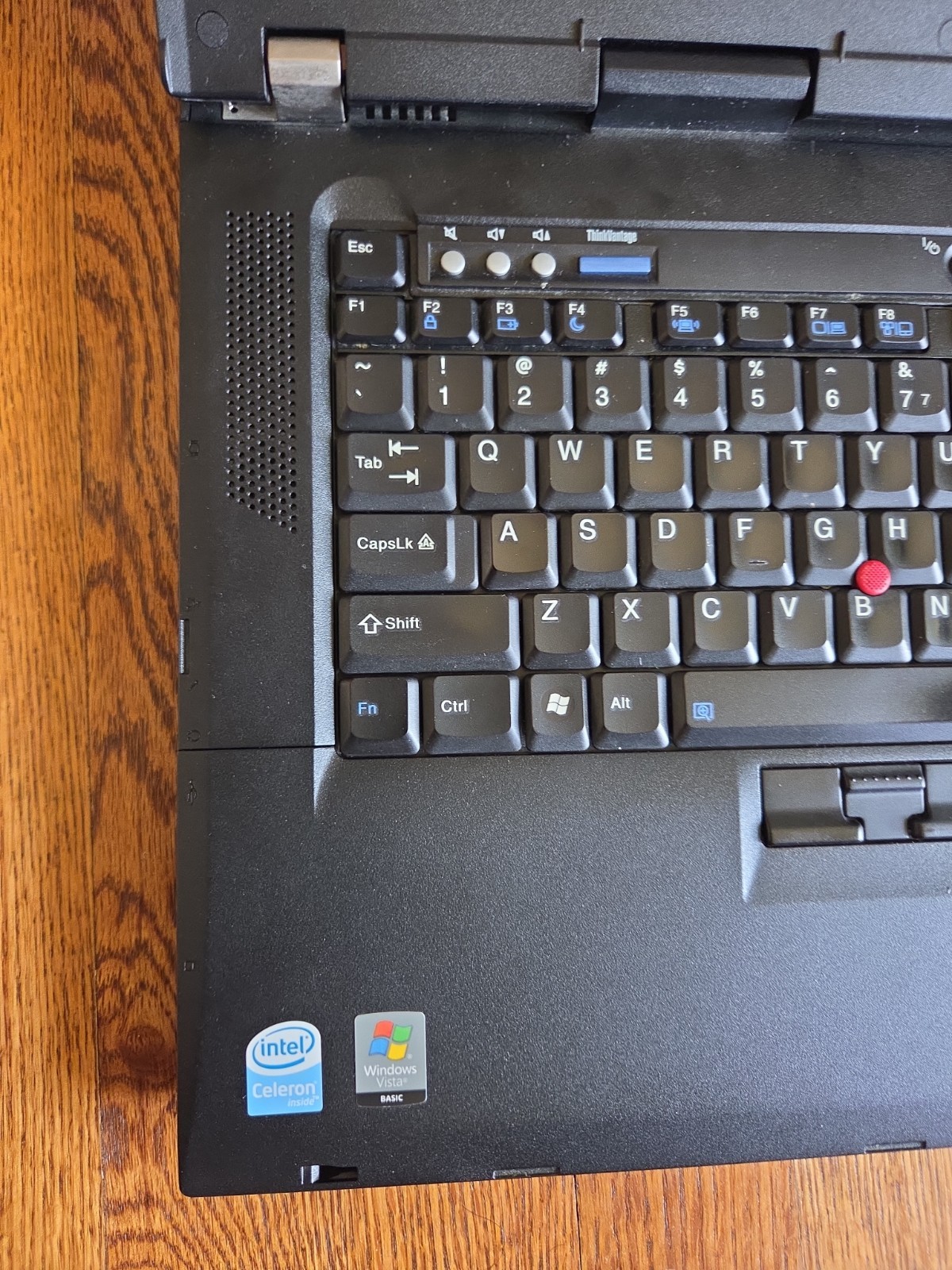 IBM ThinkPad R61 15″ Intel T7500 2.2 GHz 3GB RAM 160GB HDD Win XP Pro
