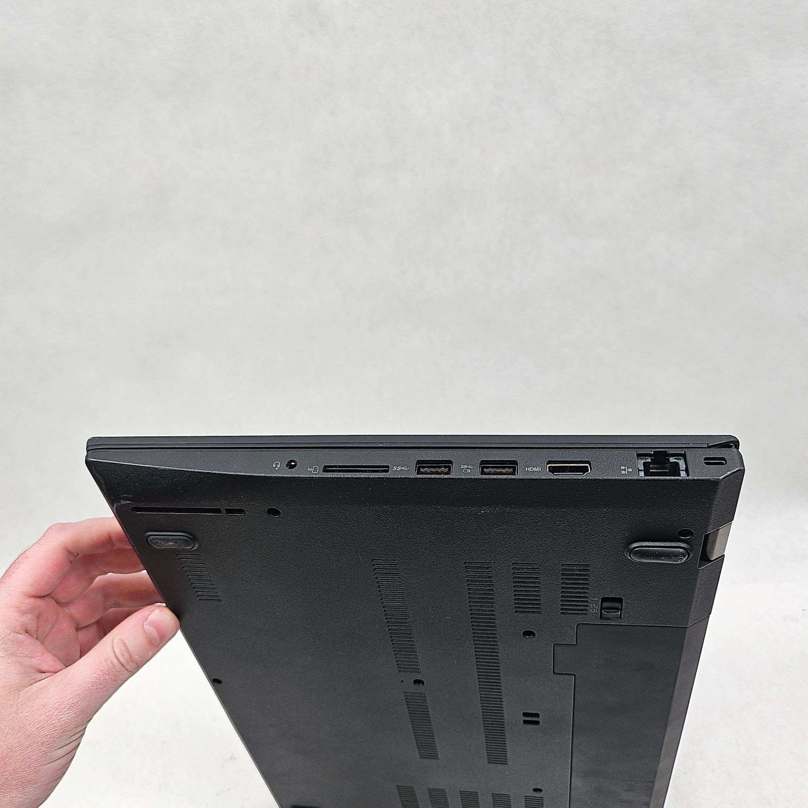 Lenovo ThinkPad T580 Intel Core i5-8350U 1.70GHz 8GB DDR4 RAM 128GB SSD No OS