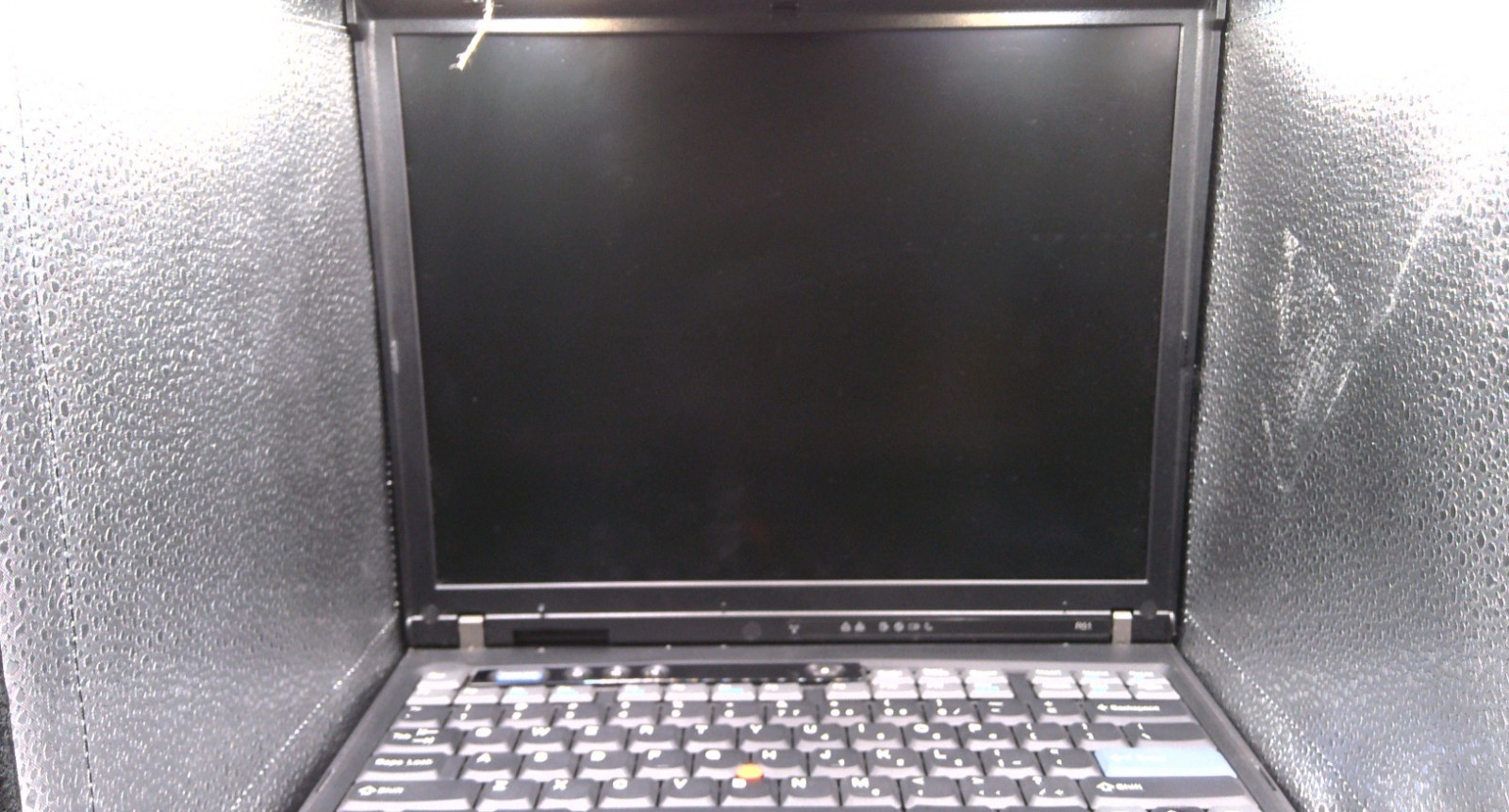 VINTAGE IBM ThinkPad R51 2883 Untested Parts Only