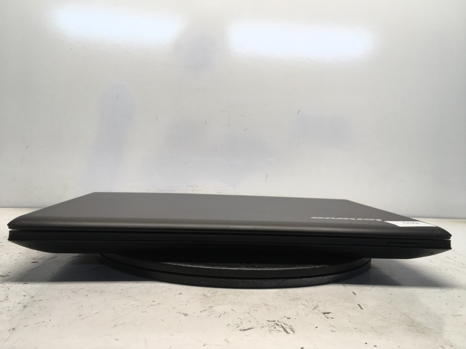 Lenovo G500 20236 Intel i5-3230M 2.6GHz 4 GB NO HDD – Damaged screen