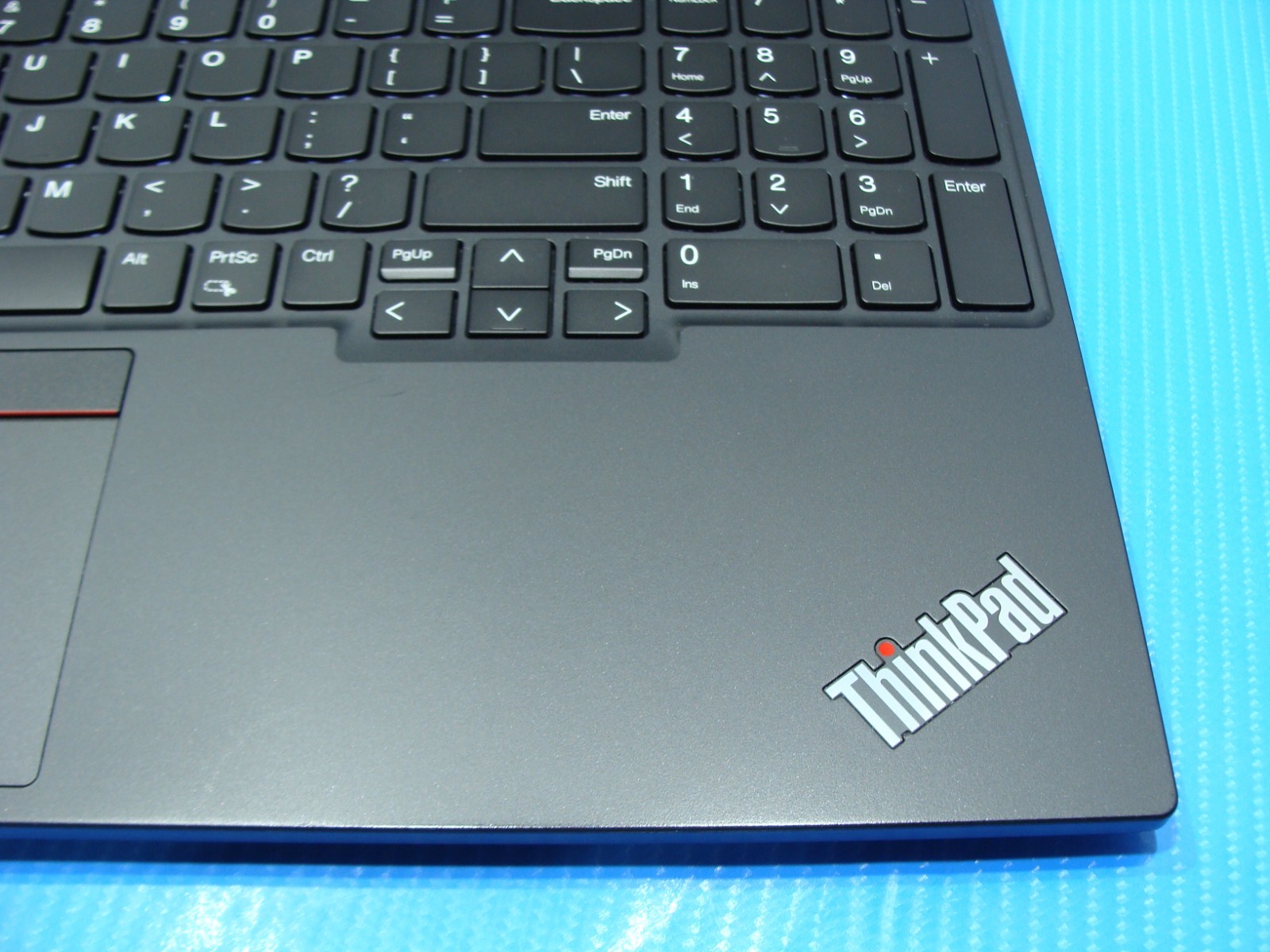 2024 Lenovo ThinkPad E16 Gen 1 16″WUXGA i7-1355U 1.7GHz 16GB 512GB Win 11Pro +PA