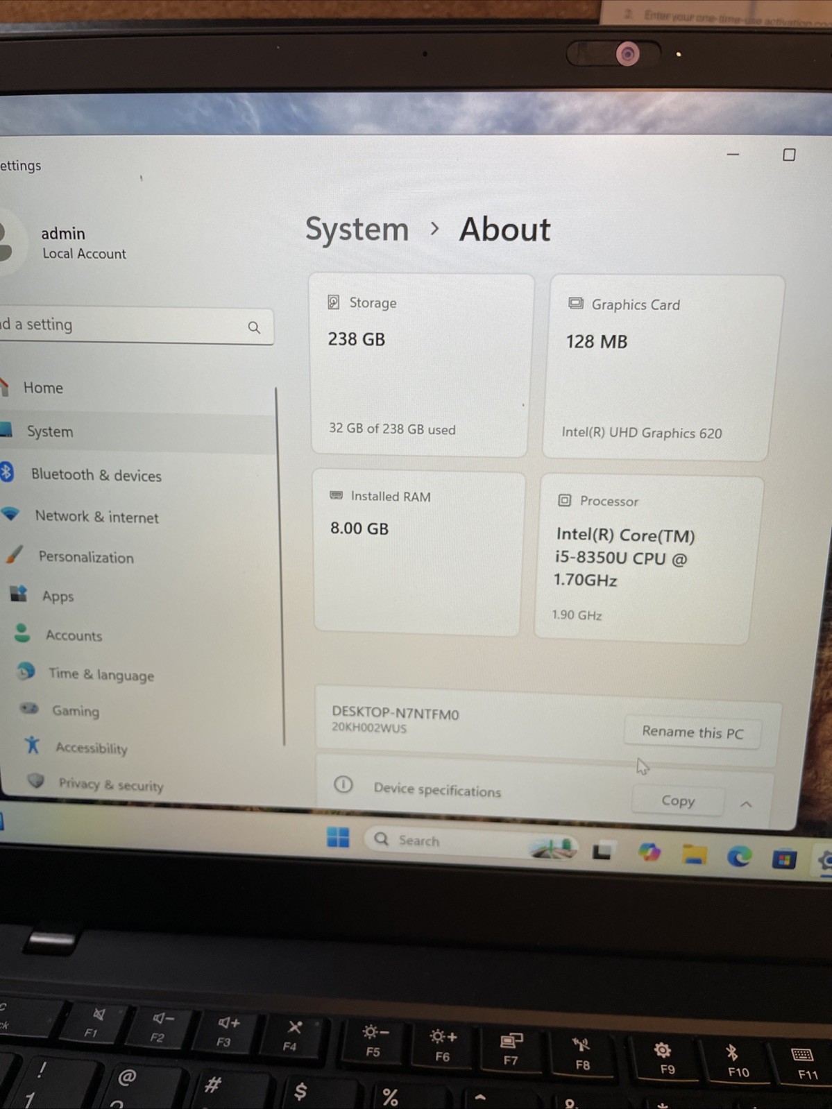 Lenovo ThinkPad X1 Carbon 6th Gen 14″ i5-8350U 8GB DDR3 256GB SSD Windows 11