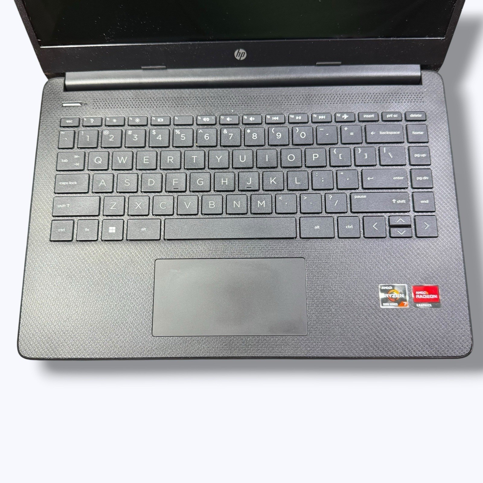 HP Pavilion 14-FQ1035CL 14″ Touch 16GB 512GB SSD AMD RYZEN 7 5700U 2.7GHz Win11H