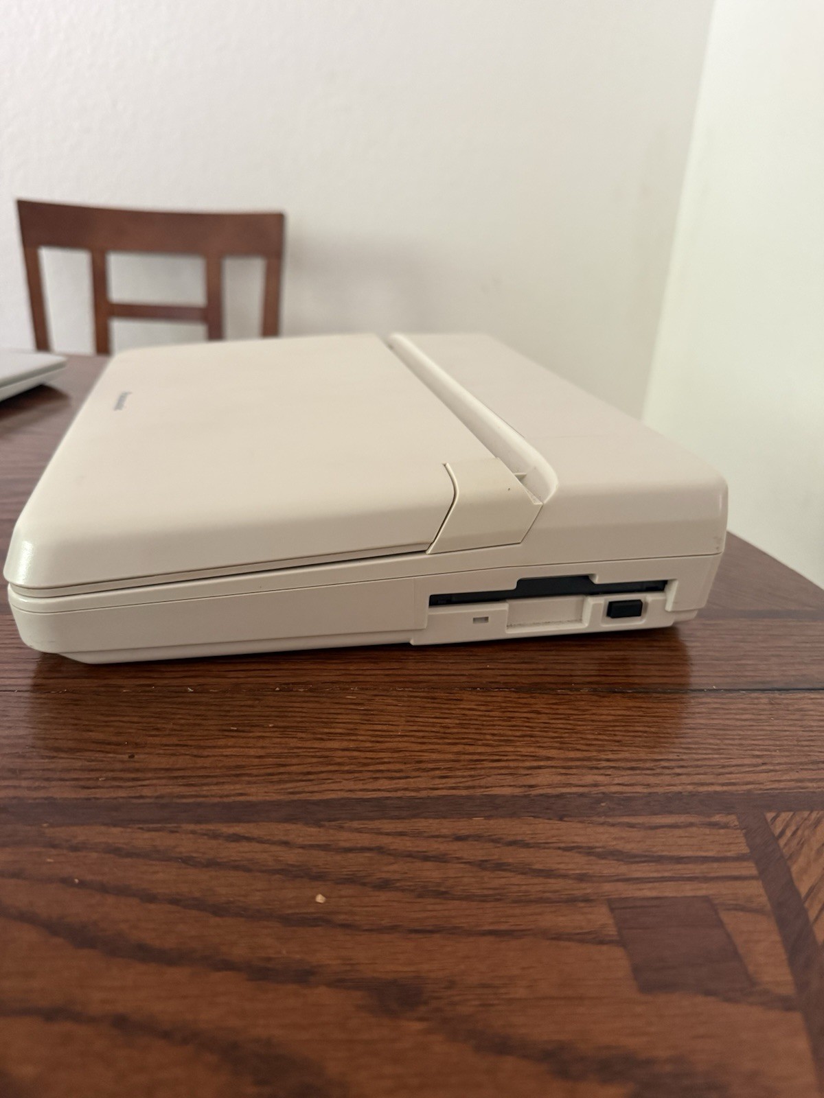 Panasonic Business Partner 150 DOS 10in Backlit LCD 80286 2MB 20MB HDD Case