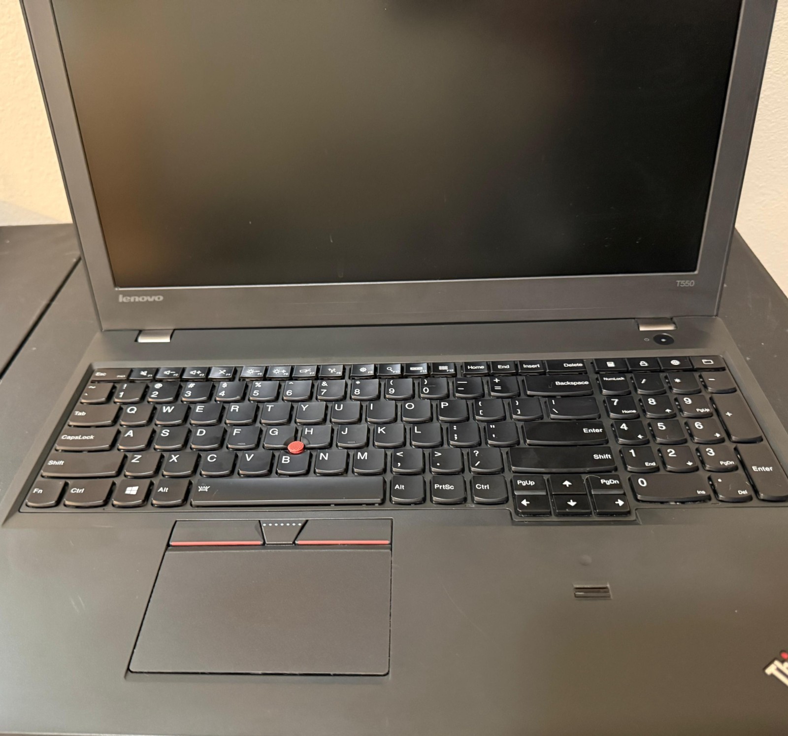 Lenovo Thinkpad T550 15.6″ CORE i7-5600U@2.60GHz 8GB 256GB HDD