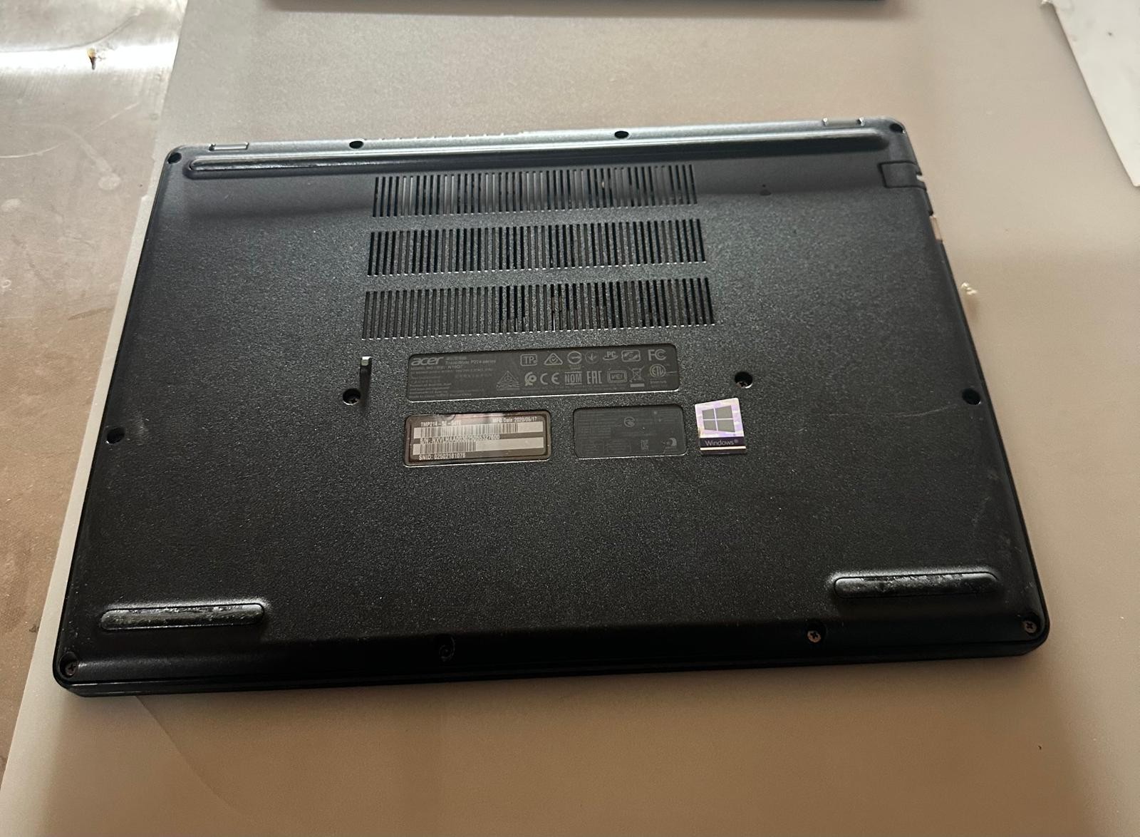 ACER TRAVELMATE P214 i5-10210U @ 1.60GHz 8GB RAM 256GB SSD WIN-11P *READ *QTY