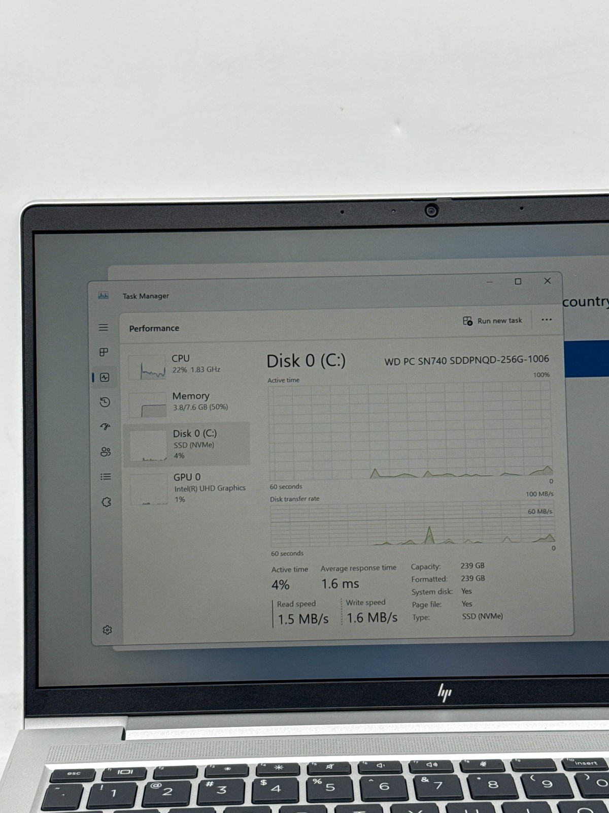 HP EliteBook 640 G10 14.0″ FHD Touch Core i5-1335U 1.30GHz 256GB SSD 8GB RAM