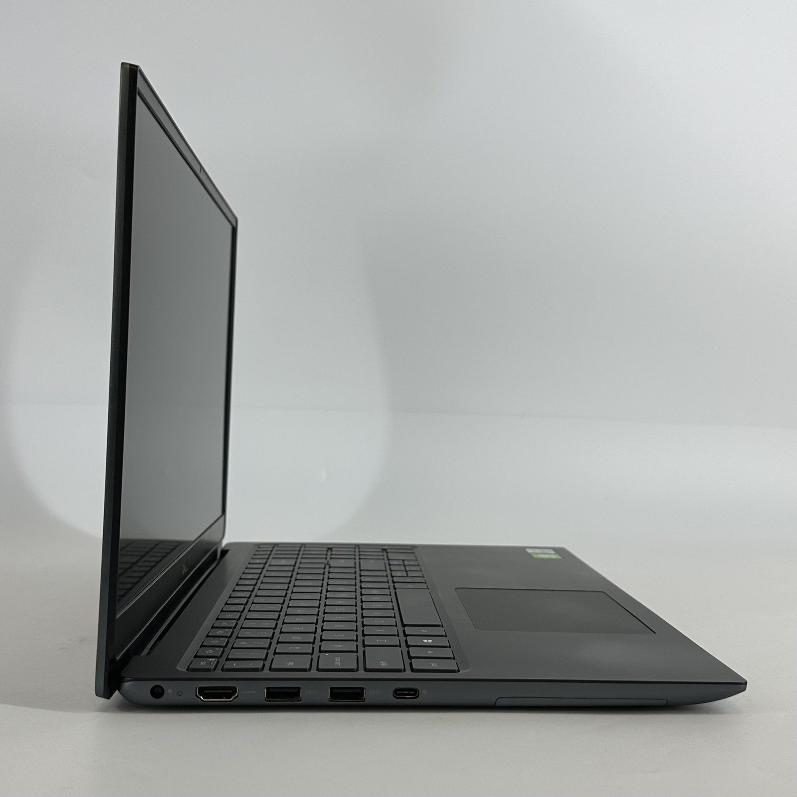 Dell Vostro 5590 15.6 FHD i7-10510U 1.80GHz 16GB 512GB MX250 BAD HEADPHONE JACK