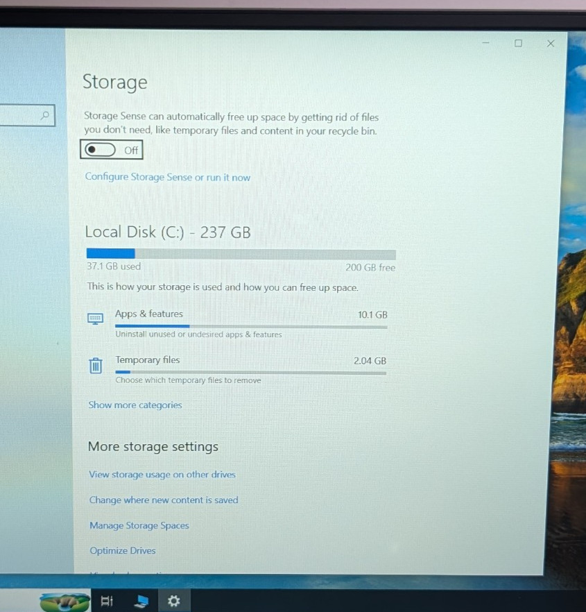 Dell Precision 5520 Intel Xeon E3-1505M v6 16GB 256GB NVMe Quadro M1200 Win10