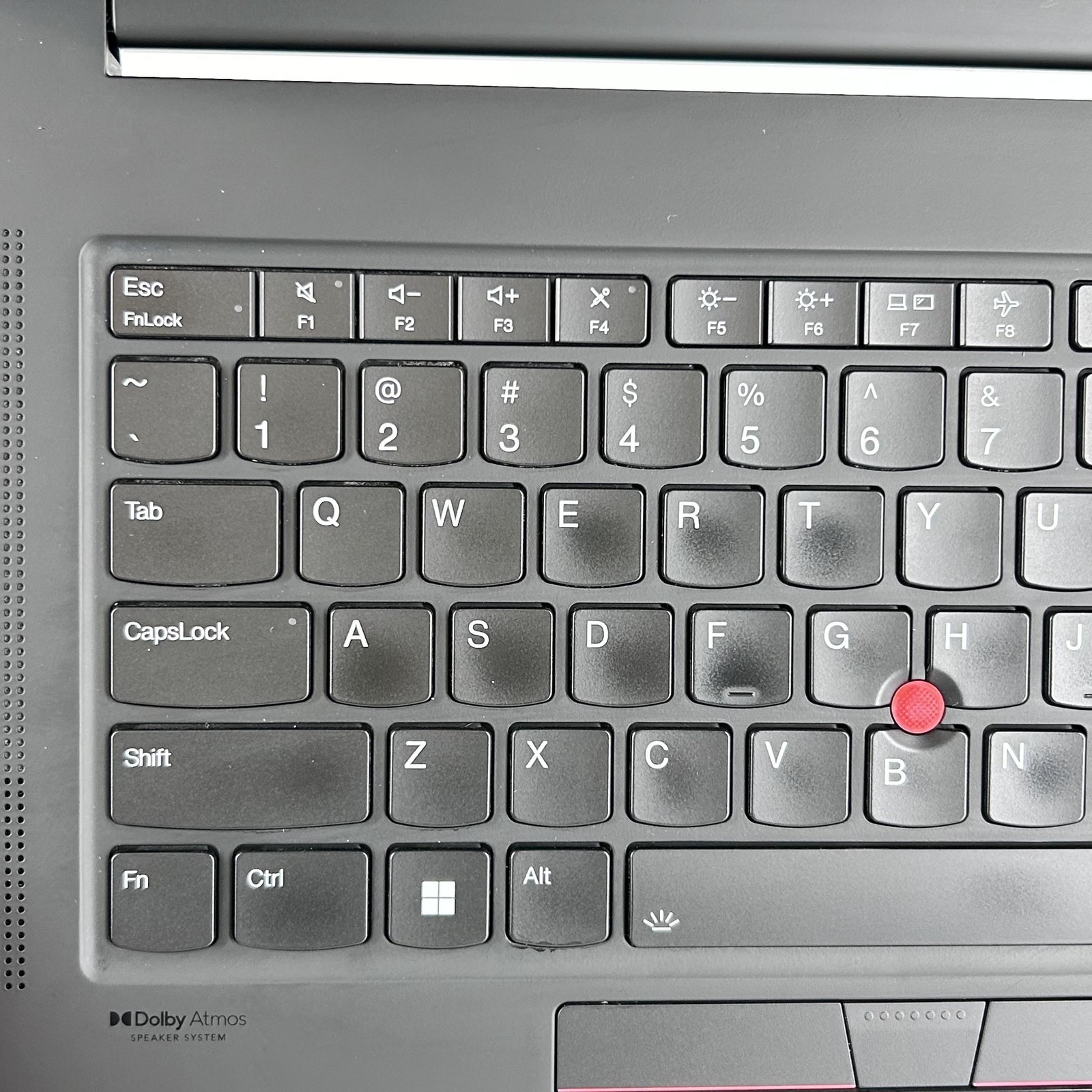 Lenovo ThinkPad P1 Gen 5 16 QHD+ 165Hz 2.3GHz i7-12700H 16GB 512GB SSD RTX A2000